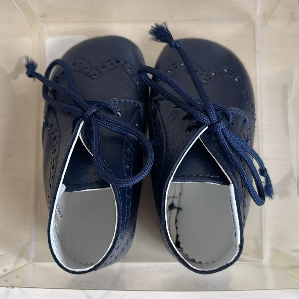 Pottery Barn Kids size leather